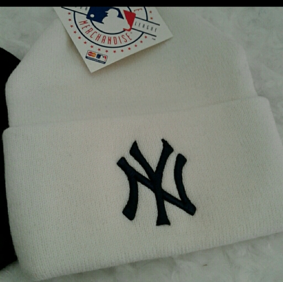 ny yankees skull cap